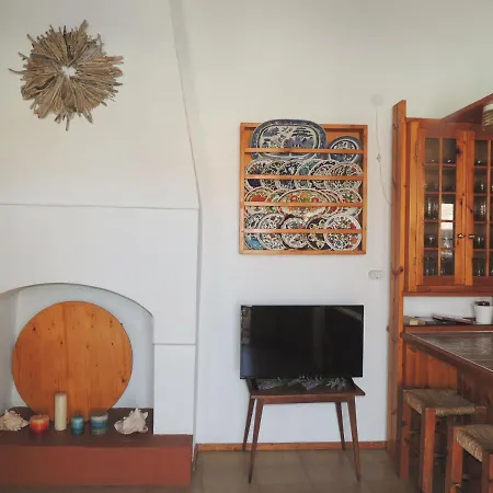 Βίλα Aloustina's House *